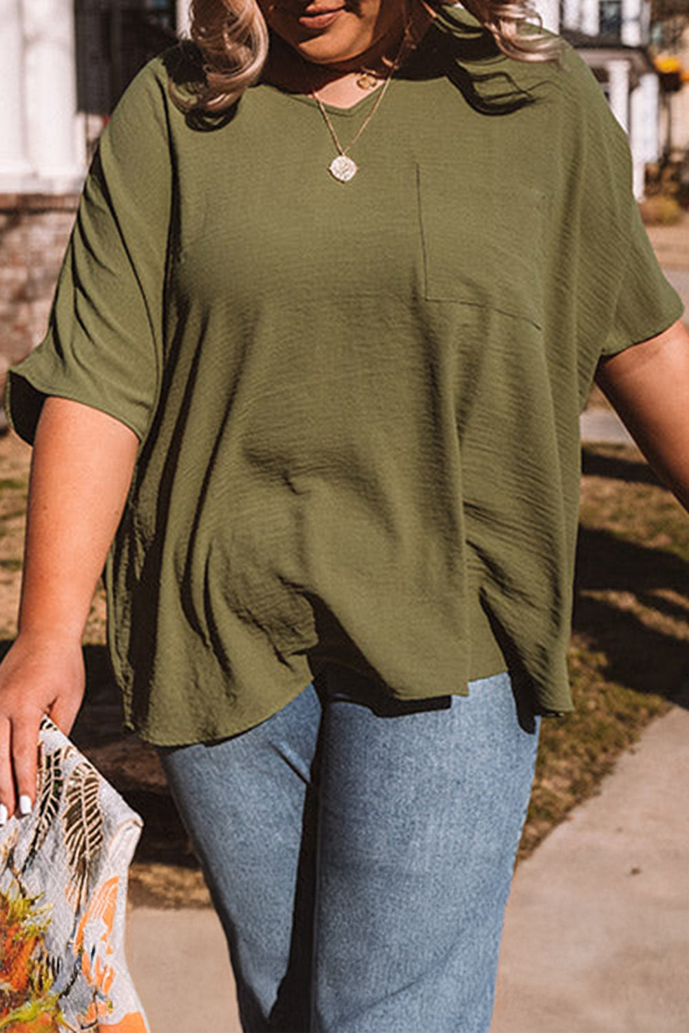 Four Leaf Clover Textured Half Sleeve V Neck T Shirt with Chest Pocket
