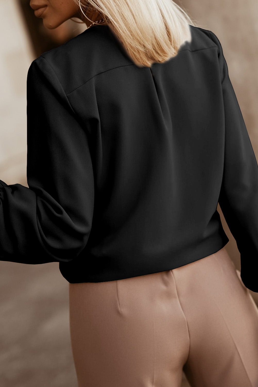 Black Crew Neck Gathered Stretch Cuff Shirt (Extended Sizes)
