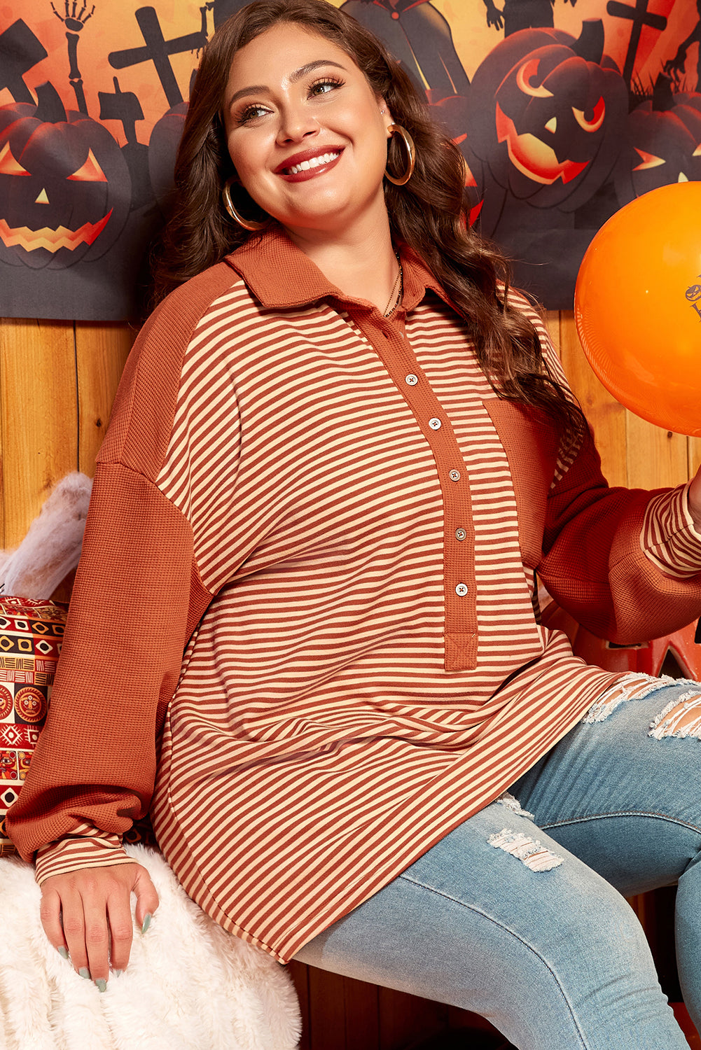 Red Stripe Textured Patched Drop Shoulder Buttoned Sweatshirt