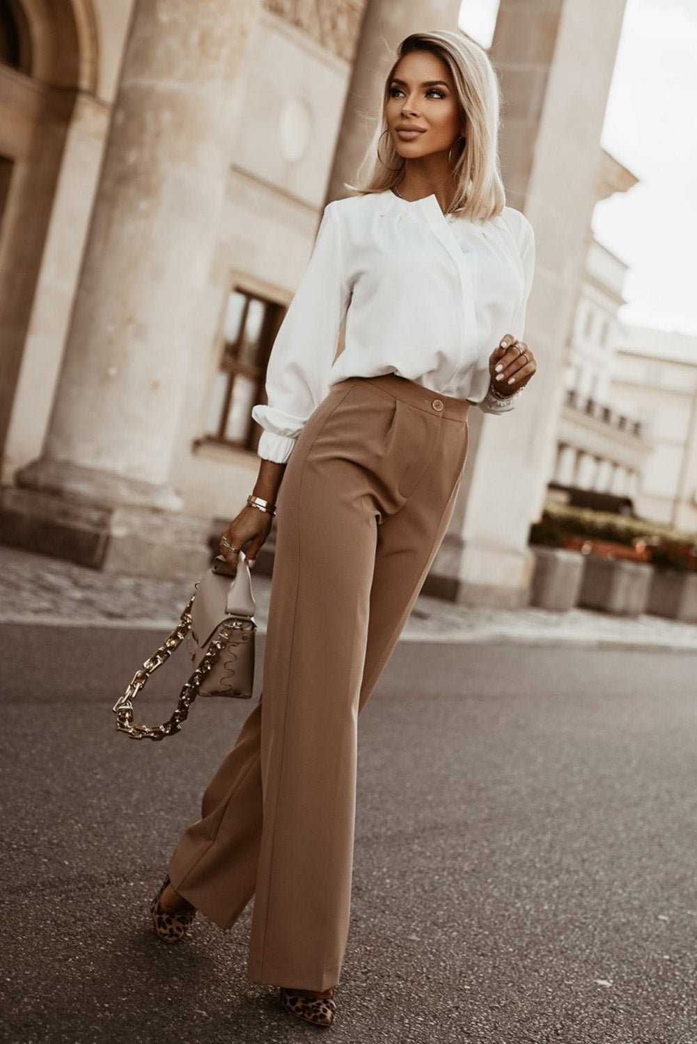 White Crew Neck Gathered Stretch Cuff Shirt (Extended Sizes)