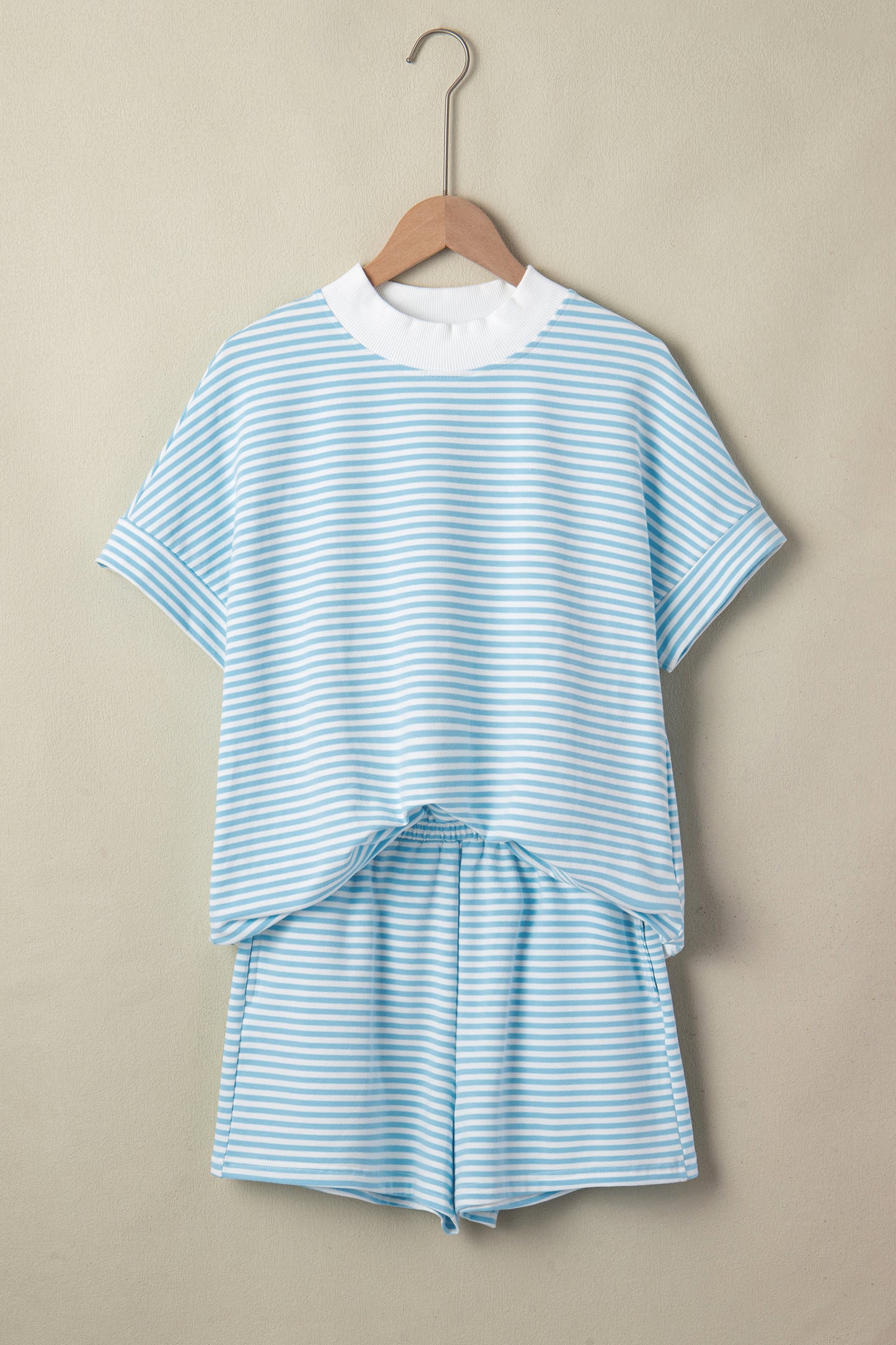 Stripe Cuffed Sleeve Contrast Mock Neck Tee Casual 2pcs Short Set (Other Colors)