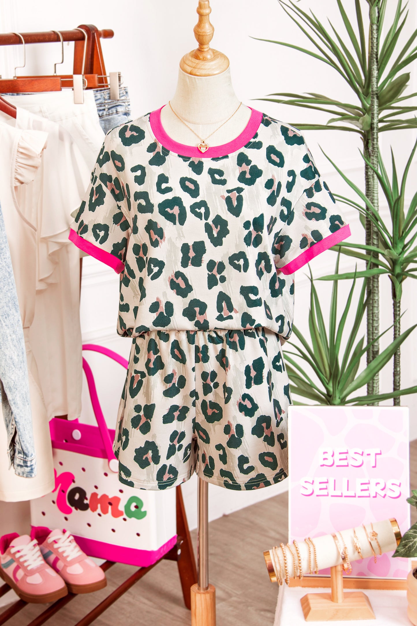 Leopard Print Contrast Trim Top Loose 2pcs Short Set